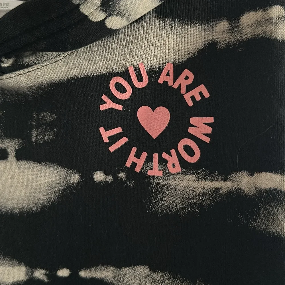H&M Hoodie “You are worth it” - Picture 2 of 3